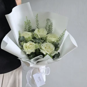 R065 ช่อกุหลาบขาว