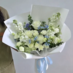 R079 (ช่อกุหลาบโทนฟ้าขาว)